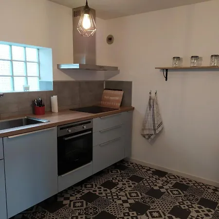 Apartment Wilton Dinan